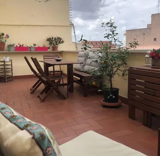 Beautiful Penthouse With Terrace Near The Centre Rom